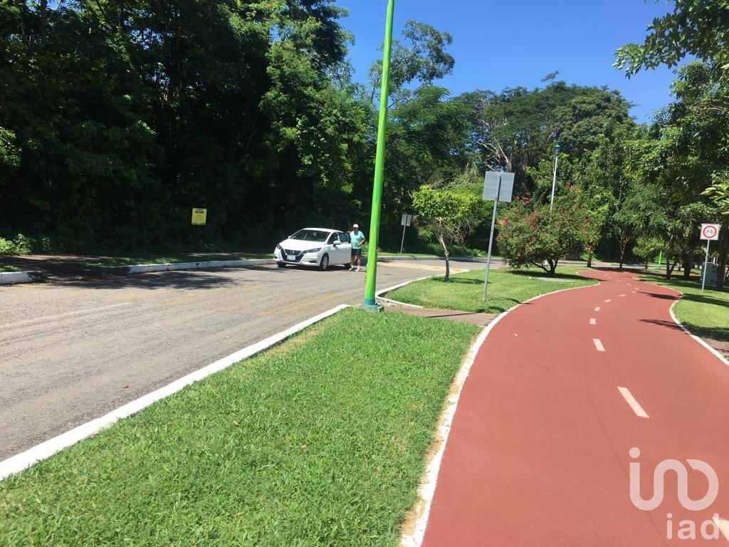 Terreno en venta en Residencial en Ixtapa Zihuatanejo Gro.