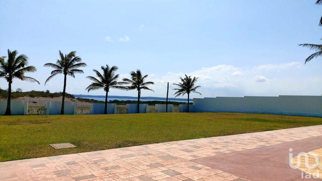 Casa en PRE VENTA en Lomas De La Rioja II, Riviera Veracruzana, Alvarado, Ver.