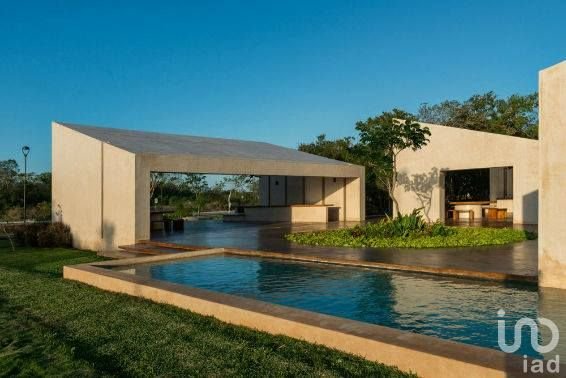 TERRENO EN VENTA EN RESIDENCIAL PRIVADA LA REJOYADA NORTE MERIDA, YUCATAN