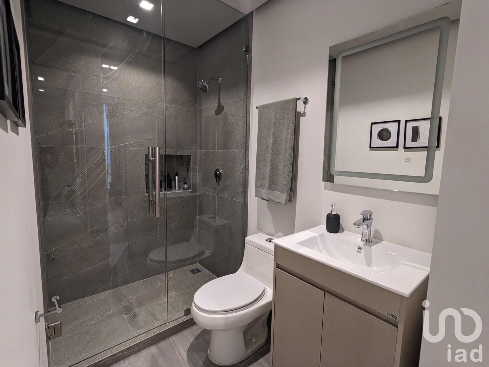 Departamento de pre venta en Centro Monterrey