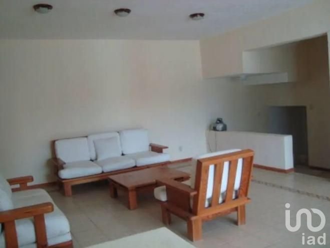 Casa en Venta con Zona Alberca en Zona Norte