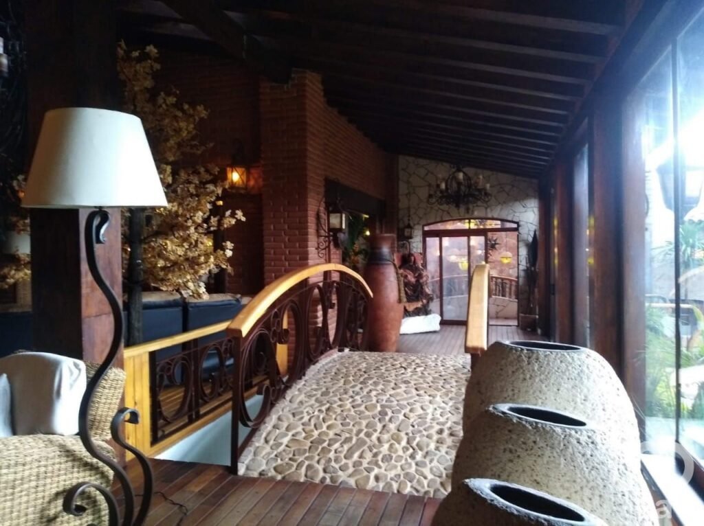 Se vende residencia  espectacular en Hidalgo