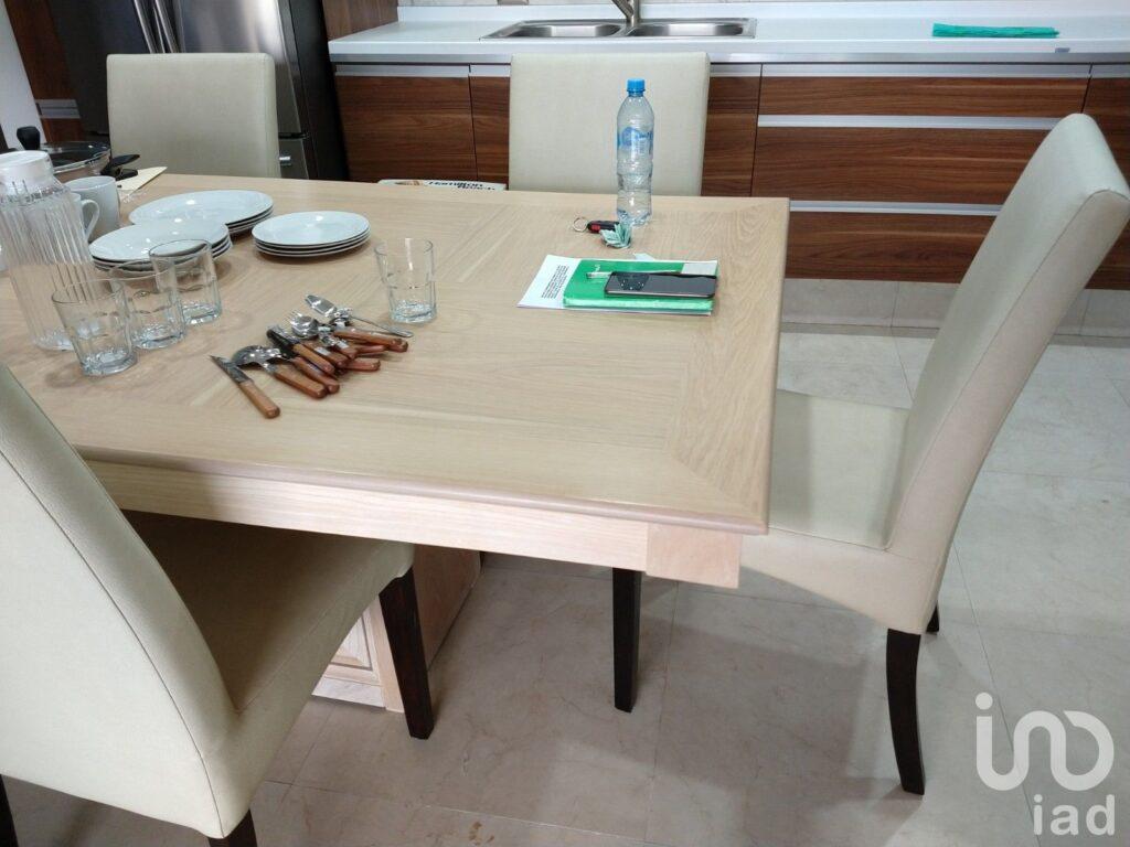 Se renta departamento amueblado de 2 recamaras en Santa Julia, Pachuca, Hidalgo-