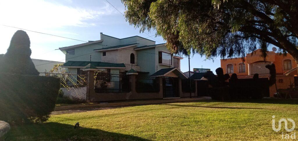Se vende casa en exclusiva Privada los Ángeles, colonia Periodistas, en Pachuca, Hidalgo.