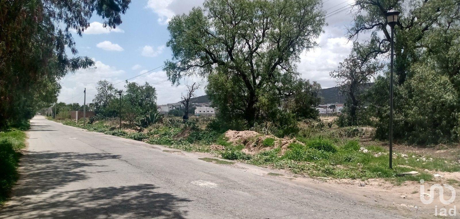 Se vende terreno ideal para  constructores en Pachuquilla, Hidalgo.