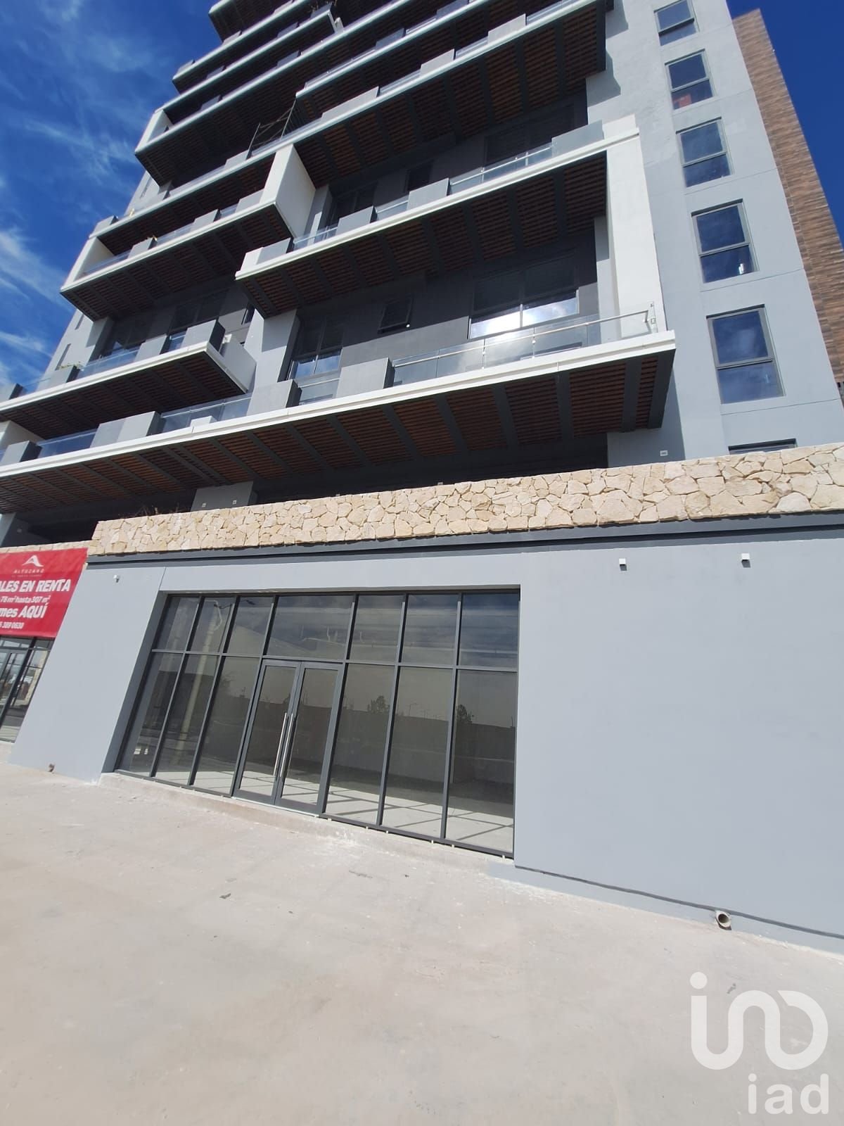 LOCAL COMERCIAL EN RENTA EN ALTOZANO EL NUEVO JUAREZ LOCAL COMERCIAL EN RENTA EN ALTOZANO EL NUEVO JUAREZ