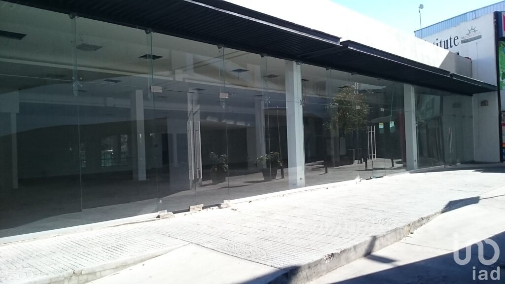 Local comercial en Venta en Plaza Boulevares promocion temporal