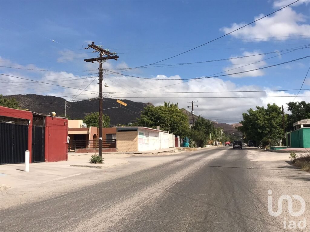 LOCAL EN VENTA COLONIA FRANCISCO VILLA, LA PAZ BAJA CALIFORNIA