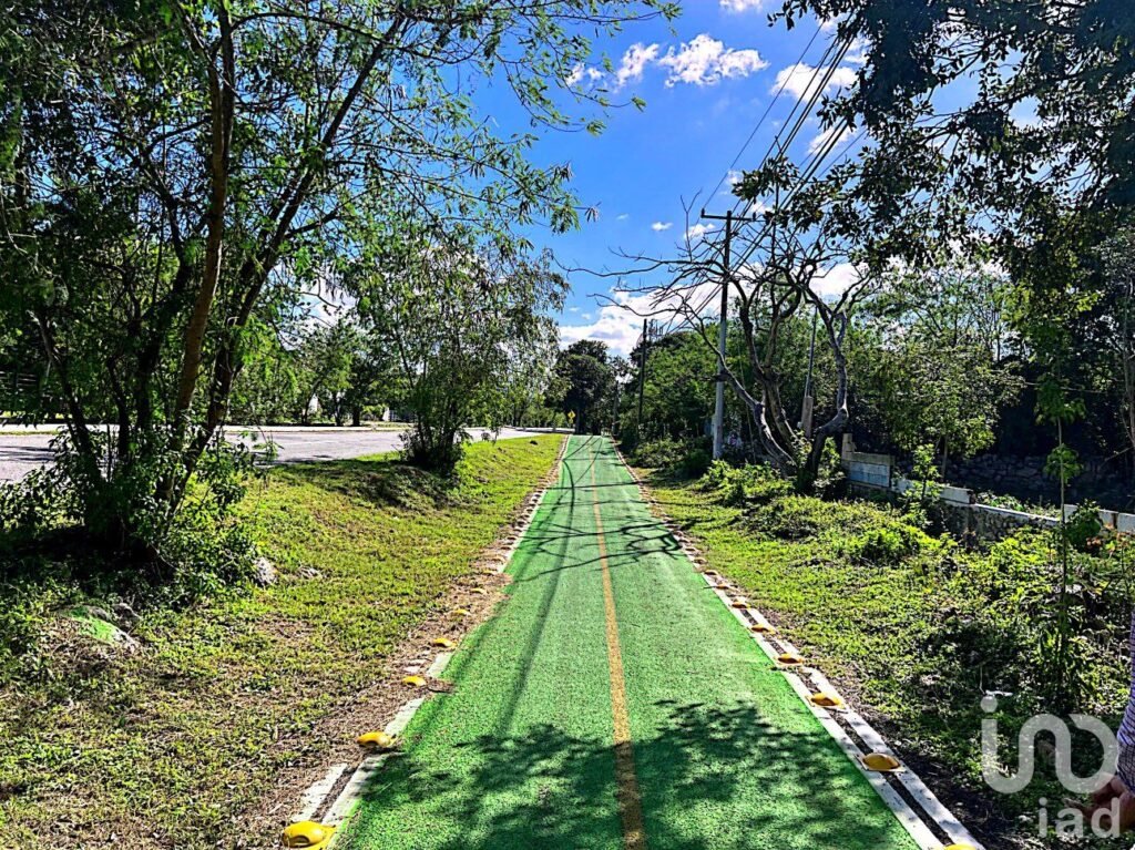 VENTA DE TERRENO EN XMATKUIL EN MERIDA YUCATAN ENFRENTE DE LA FACULTAD DE VETERINARIA