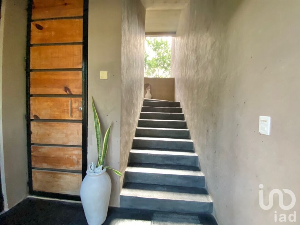 Se vende hermoso edificio de 8 departamentos en la Veleta Tulum ,Quintana Roo