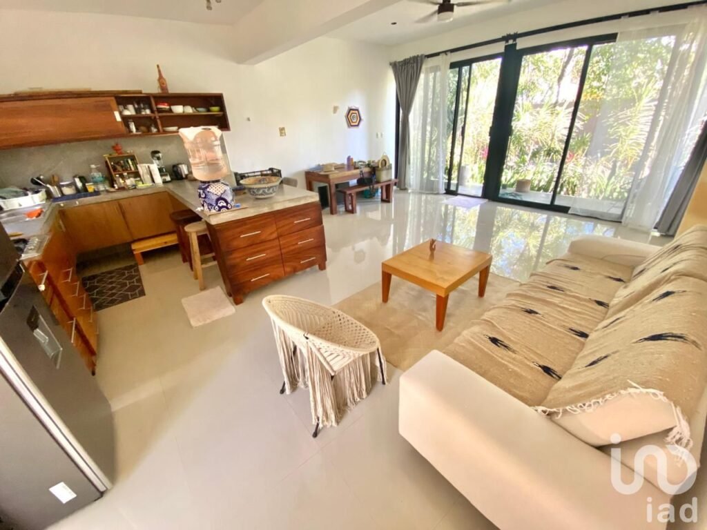 Se vende hermoso edificio de 8 departamentos en la Veleta Tulum ,Quintana Roo