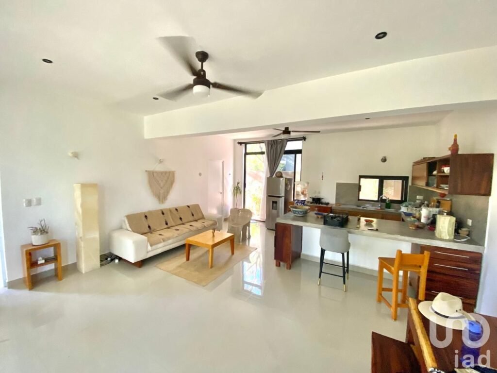 Se vende hermoso edificio de 8 departamentos en la Veleta Tulum ,Quintana Roo