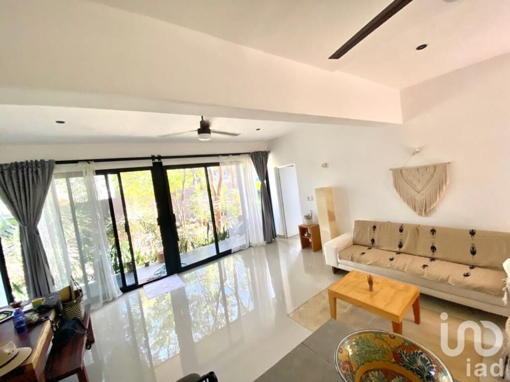 Se vende hermoso edificio de 8 departamentos en la Veleta Tulum ,Quintana Roo