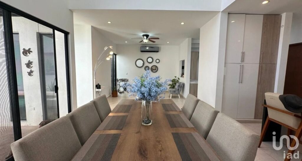 Casa en venta en Cholul, Mérida, Yucatán.