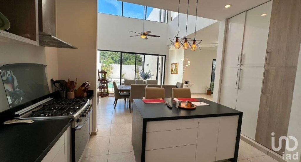 Casa en venta en Cholul, Mérida, Yucatán.