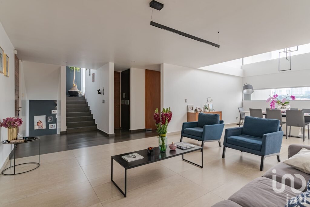 CASA EN VENTA EN BOSQUE REAL, JACARANDAS, HUIXQUILUCAN ESTADO DE MEXICO