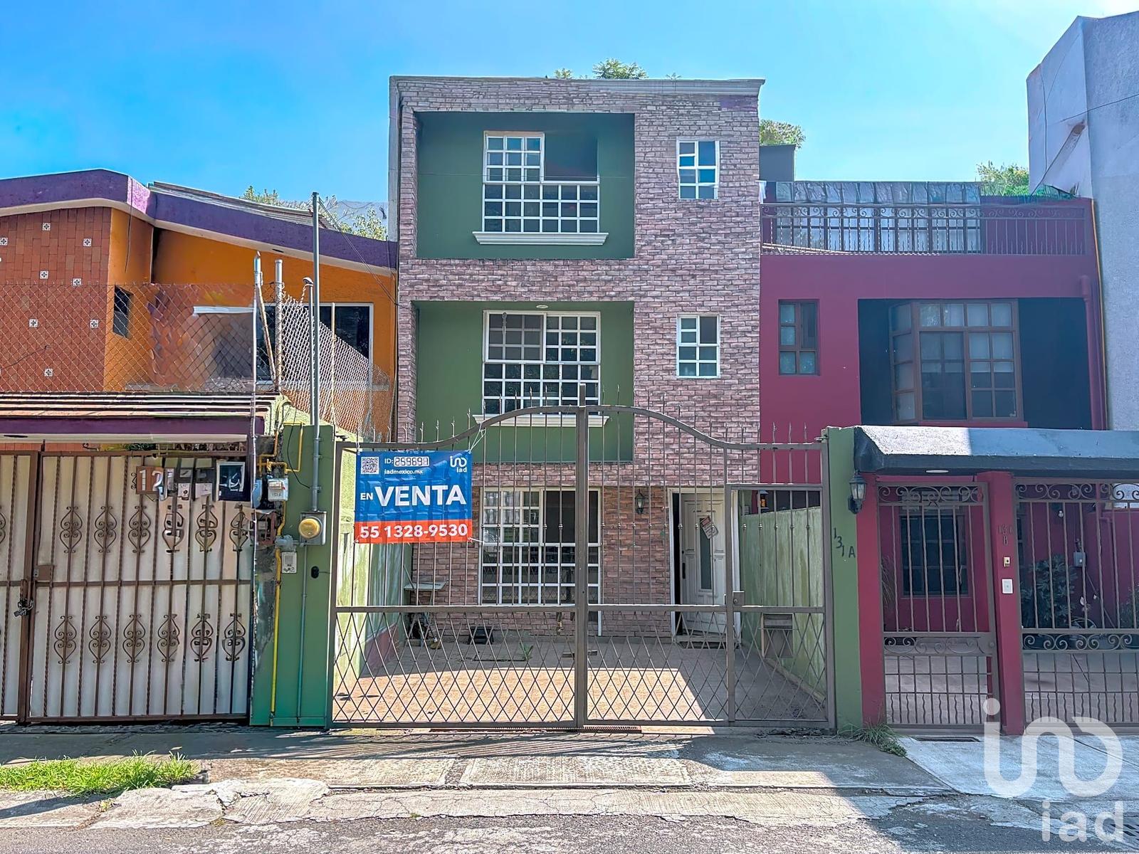 Casa en Venta en Villa del Puente, Coapa, CDMX Casa en Venta en Villa del Puente, Coapa, CDMX