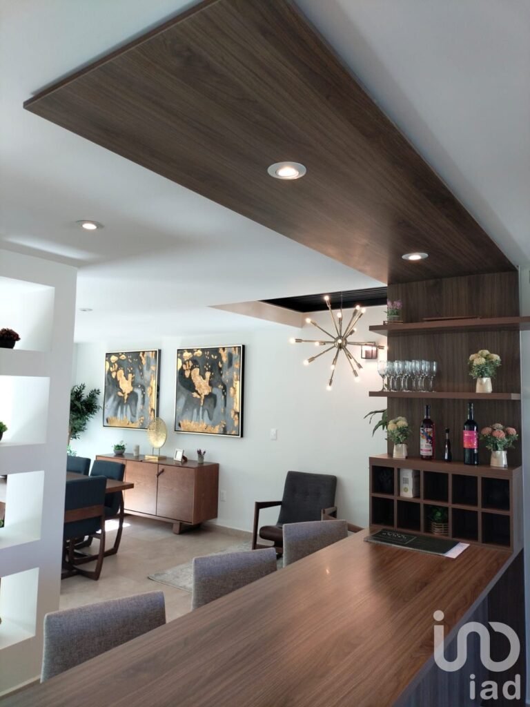 CASA NUEVA CON ROOFGARDEN Y AMENIDADES DE LUJO EN ZIBATA