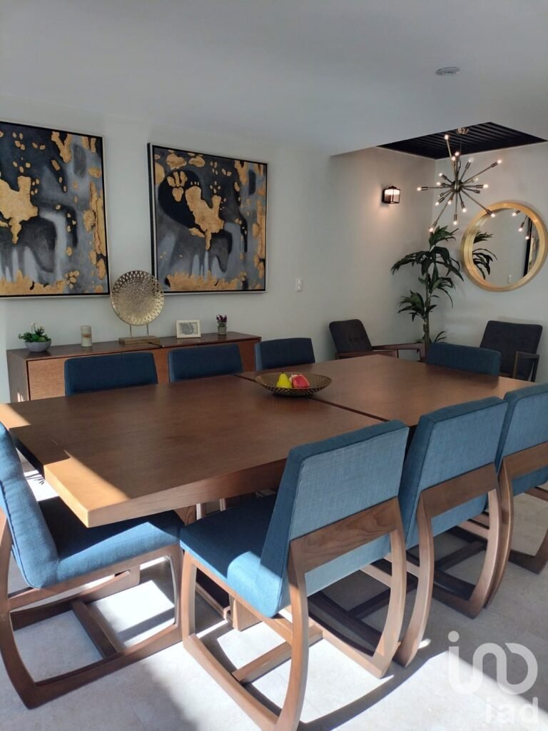 CASA NUEVA CON ROOFGARDEN Y AMENIDADES DE LUJO EN ZIBATA