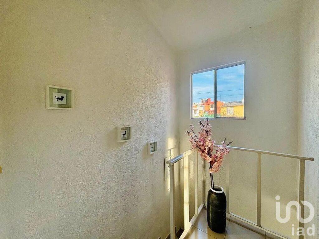 Casa con alberca privada y seguridad en Arroyos de Xochitepec