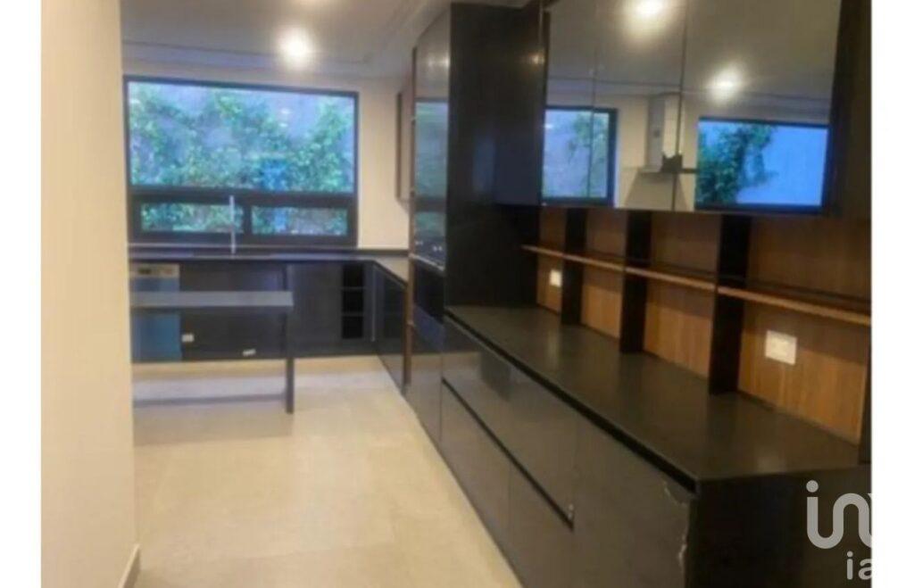 CASA EN VENTA EN BOSQUE REAL