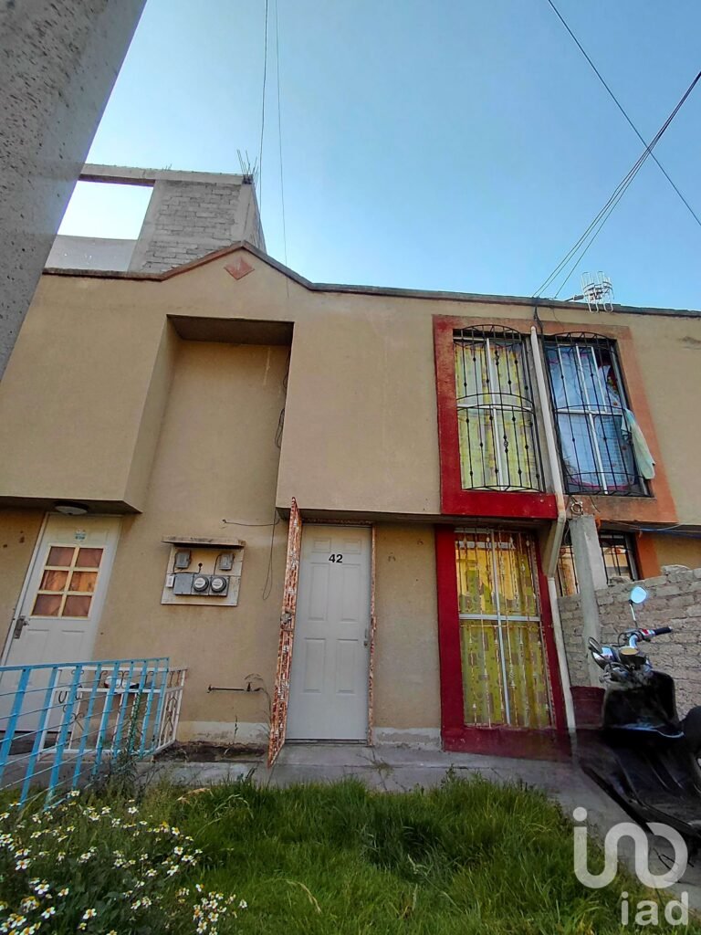 Casa en Privada en Portal de Chalco – Cerca de alberca municipal, escuelas y amenidades
