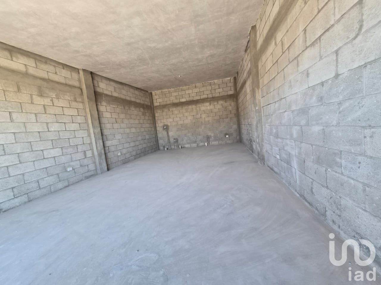 LOCALES EN RENTA POR MI PLAZA LIBRAMIENTO HENEQUEN Y BLVD ZARAGOZA