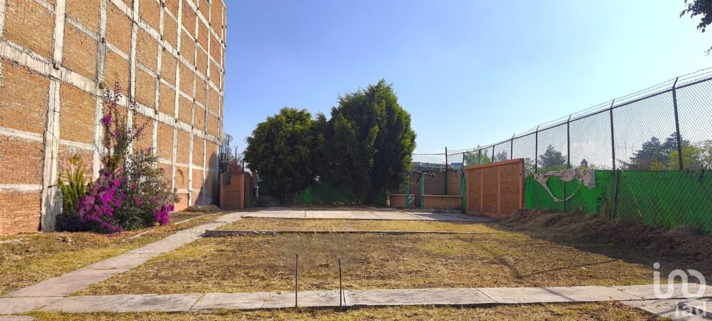 Terreno Comercial 541m2 en Centro Urbano Izcalli - Oportunidad