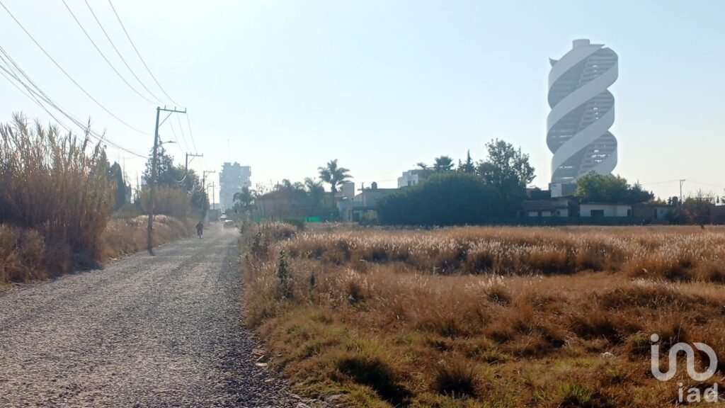 Terreno en Venta en Tlaxcalancingo, Cerca de Caseta de Cobro Atlixcáyotl