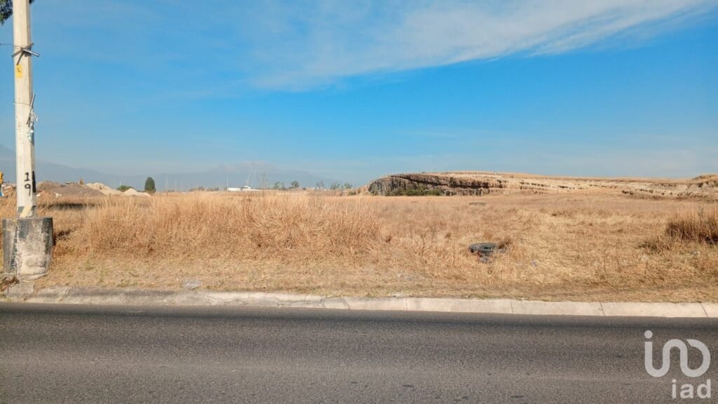 Terreno en Venta, en la Entrada de Santa Clara Ocoyucan