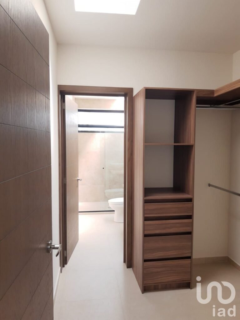 Casa en renta en Solares, con Roff Garden, Zapopan, Jalisco