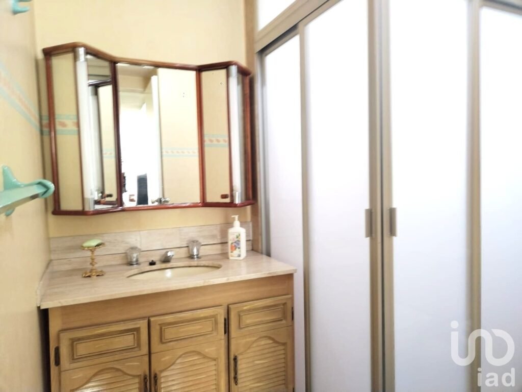 Vendo Casa en Lomas de Santa Cruz, Lomas Verdes