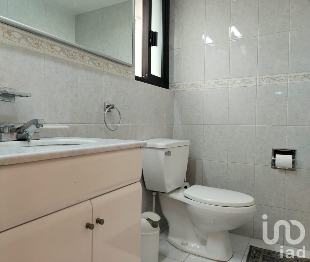 Vendo Casa en Lomas de Santa Cruz, Lomas Verdes