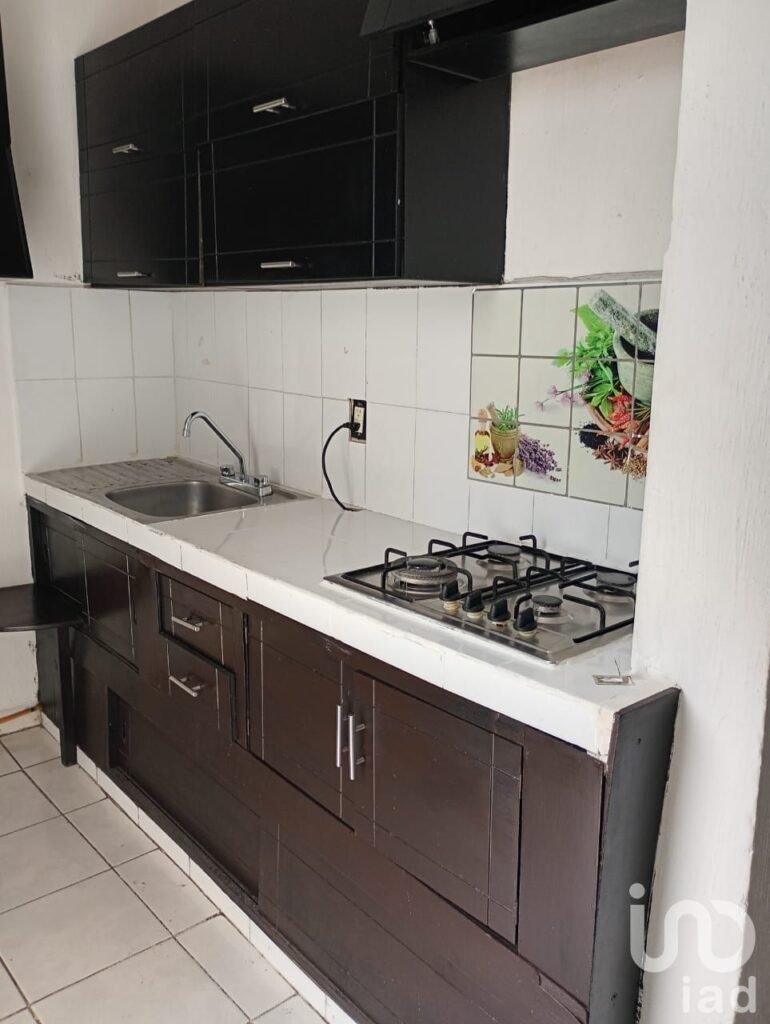 CASA EN VENTA EN TLAQUEPAQUE JALISCO