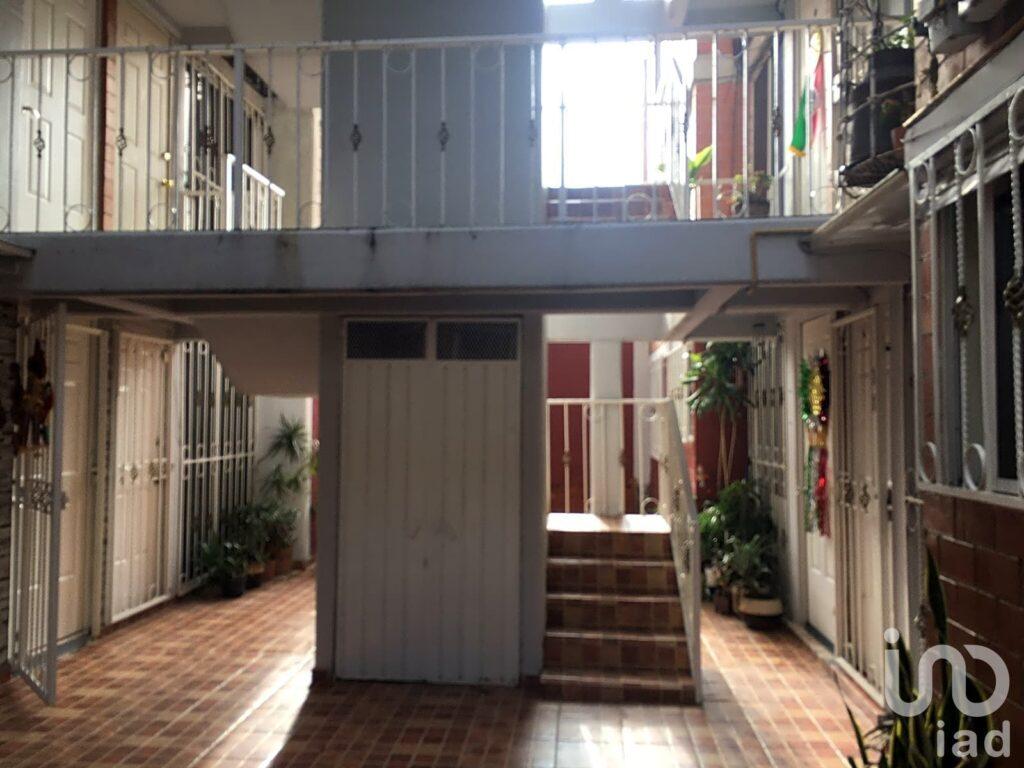 Departamento 2R 1B $2,350,000 Lago Yojoa 506 Col. Fco. I Madero Con Reserva de Gravámen INVI