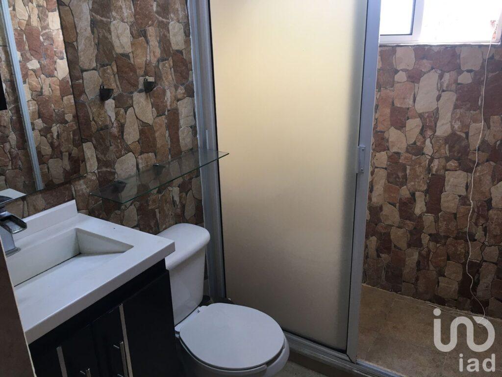 Departamento 2R 1B $2,350,000 Lago Yojoa 506 Col. Fco. I Madero Con Reserva de Gravámen INVI