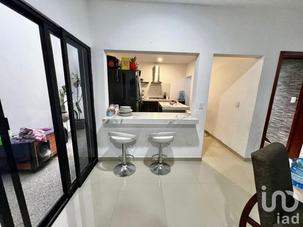 Casa en venta con 3 recámaras y vista panorámica en Cuernavaca