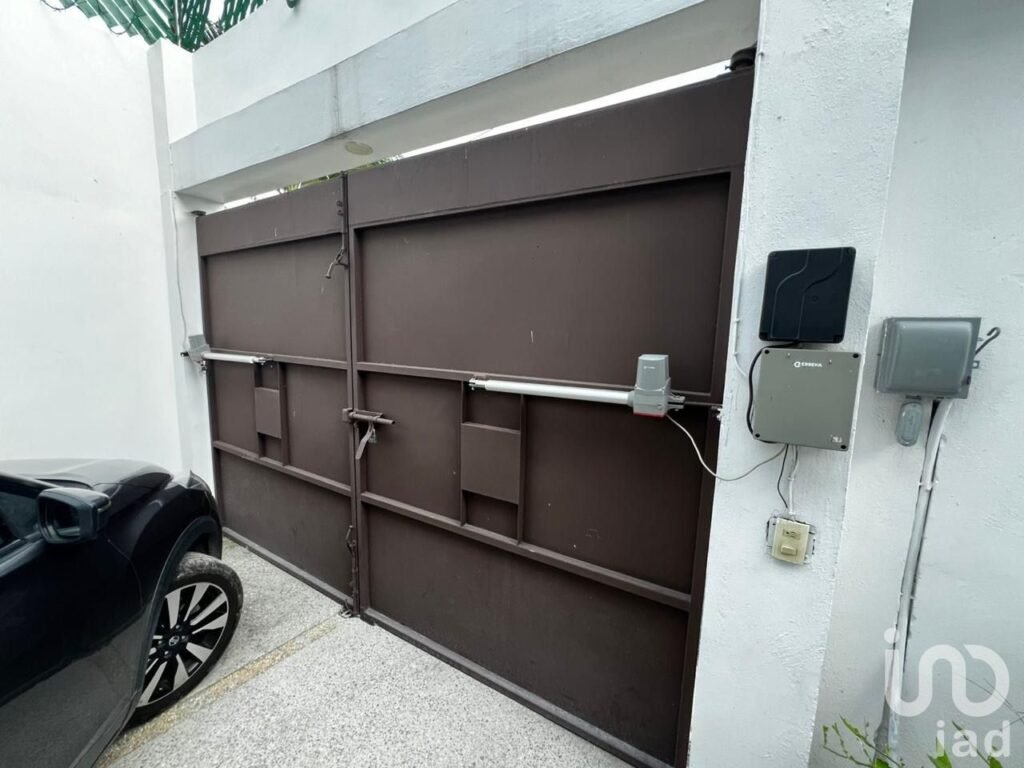 Casa en venta con 3 recámaras y vista panorámica en Cuernavaca