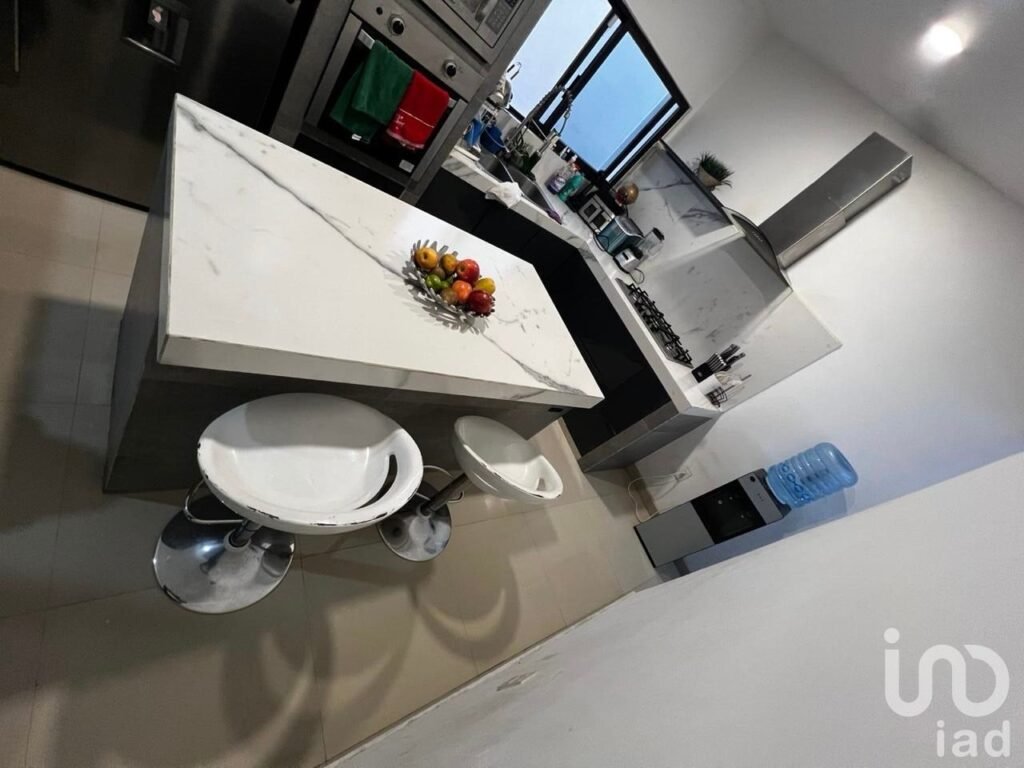 Casa en venta con 3 recámaras y vista panorámica en Cuernavaca