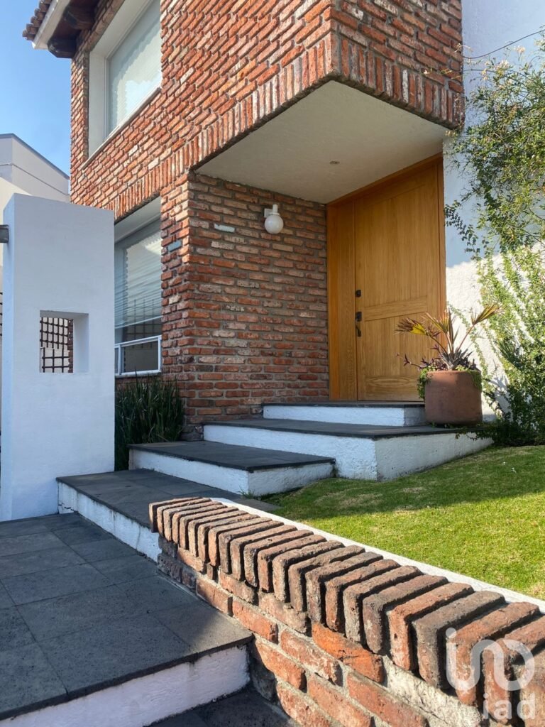 CASA EN VENTA LOMA DE VALLESCONDIO