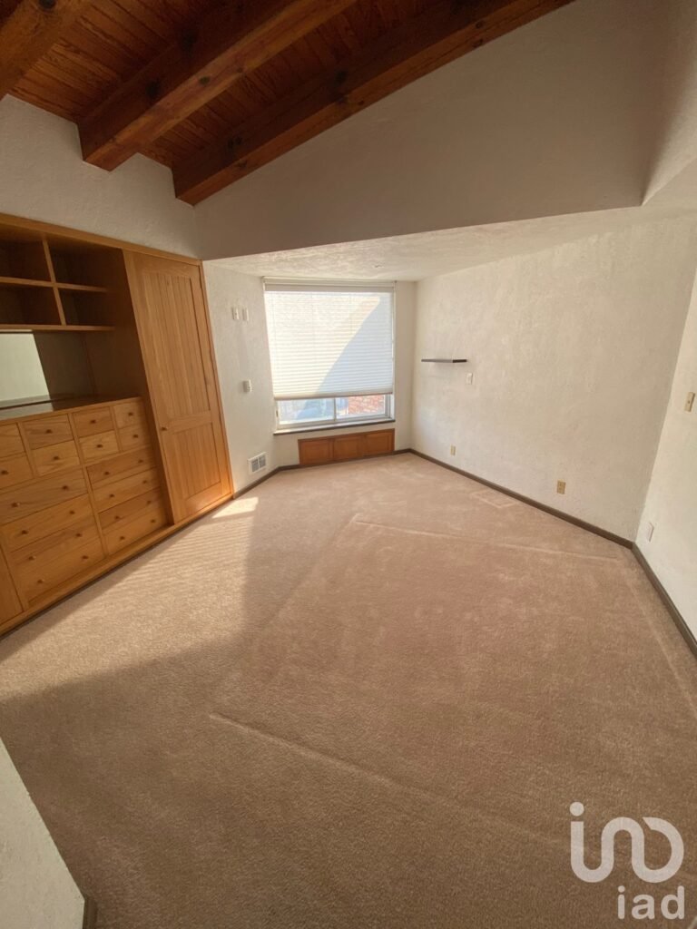 CASA EN VENTA LOMA DE VALLESCONDIO