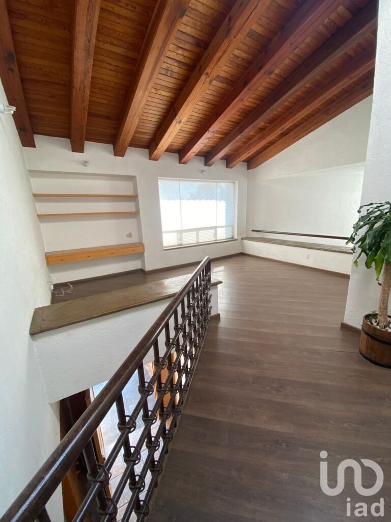 CASA EN VENTA LOMA DE VALLESCONDIO
