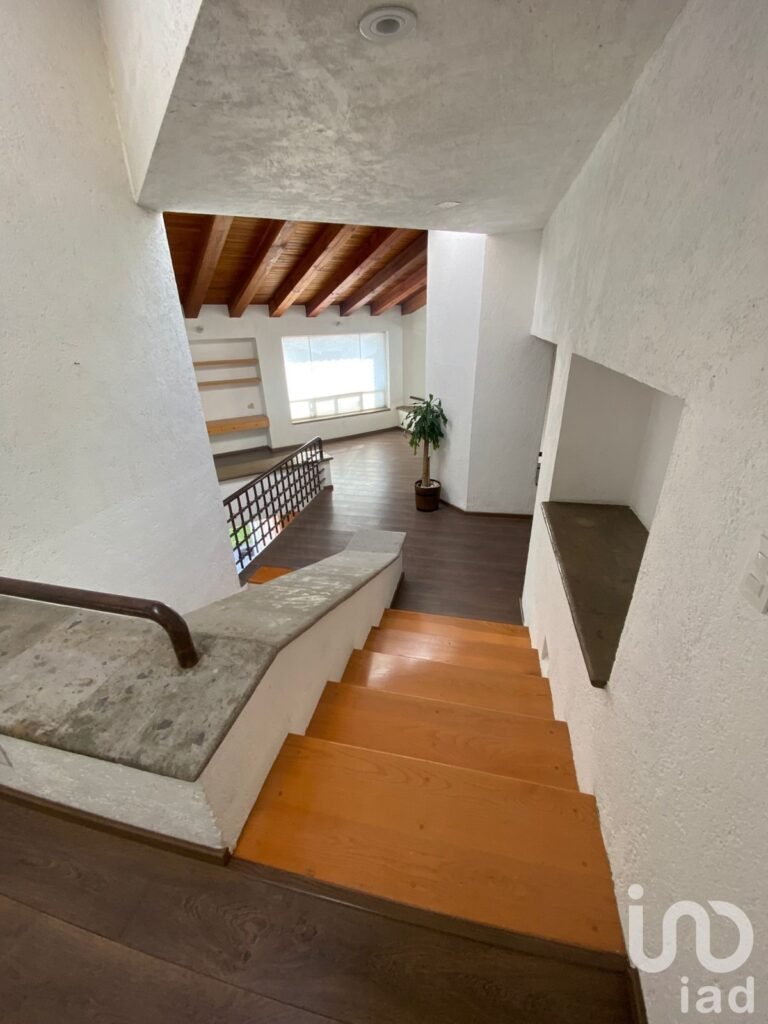 CASA EN VENTA LOMA DE VALLESCONDIO