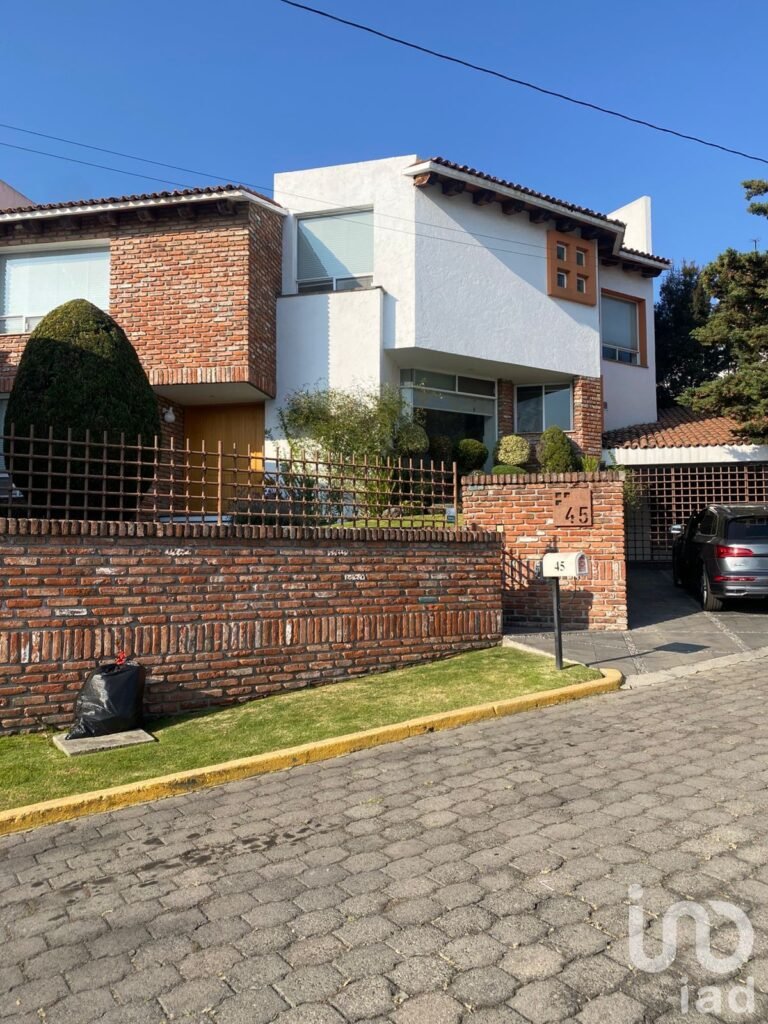 CASA EN VENTA LOMA DE VALLESCONDIO