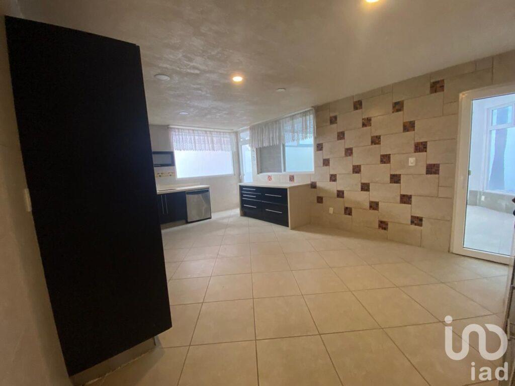 Casa en Renta en Zona Escolar Lomas de Angelopolis