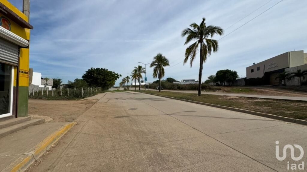 TERRENOS EN VENTA VALLES DEL EJIDO MAZATLÁN AV FRANCISCO  BOCANEGRA