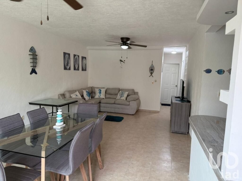 CASA EN RENTA MARINA DIAMANTE