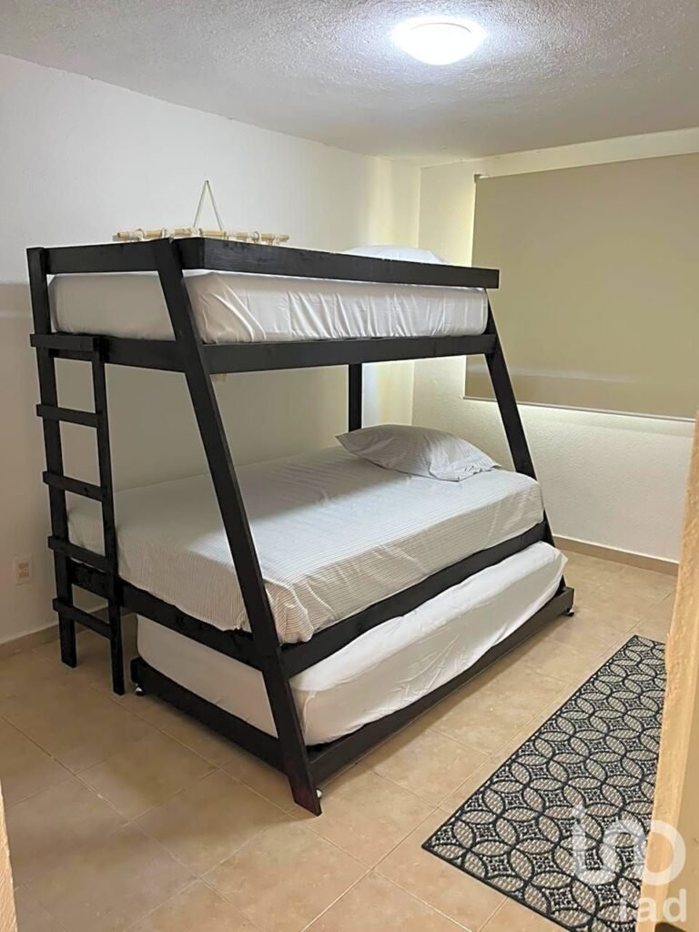 CASA EN RENTA MARINA DIAMANTE