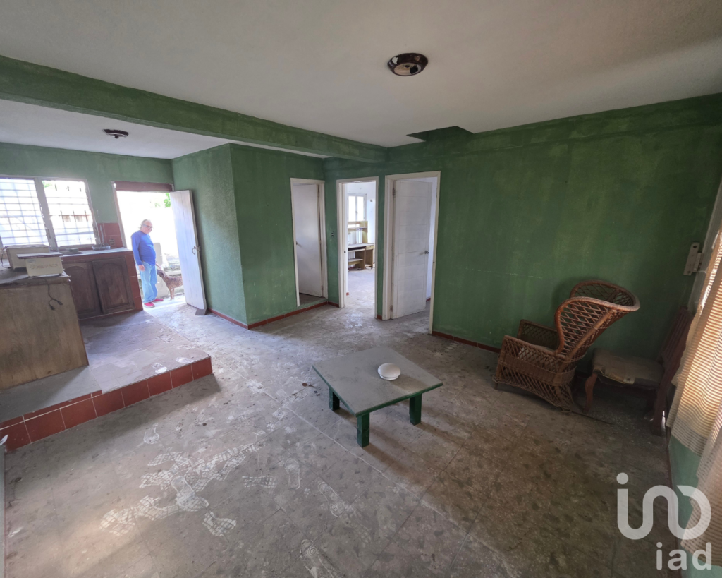 Propiedad Comercial en Venta en Cancún, para remodelar o demoler