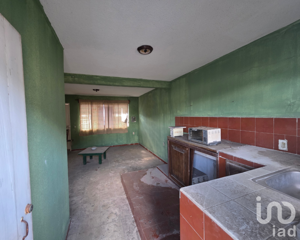 Propiedad Comercial en Venta en Cancún, para remodelar o demoler